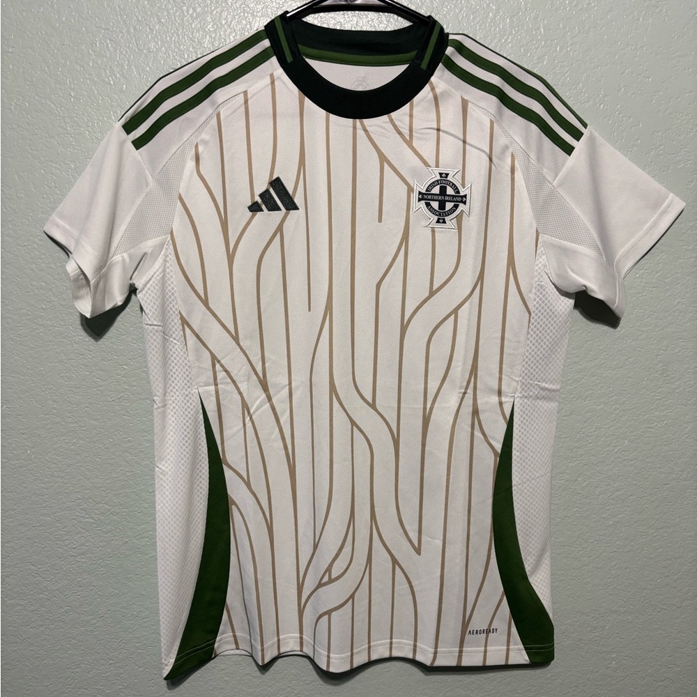 Adidas Northern Ireland 2025 Women’s Away Jersey Size Large